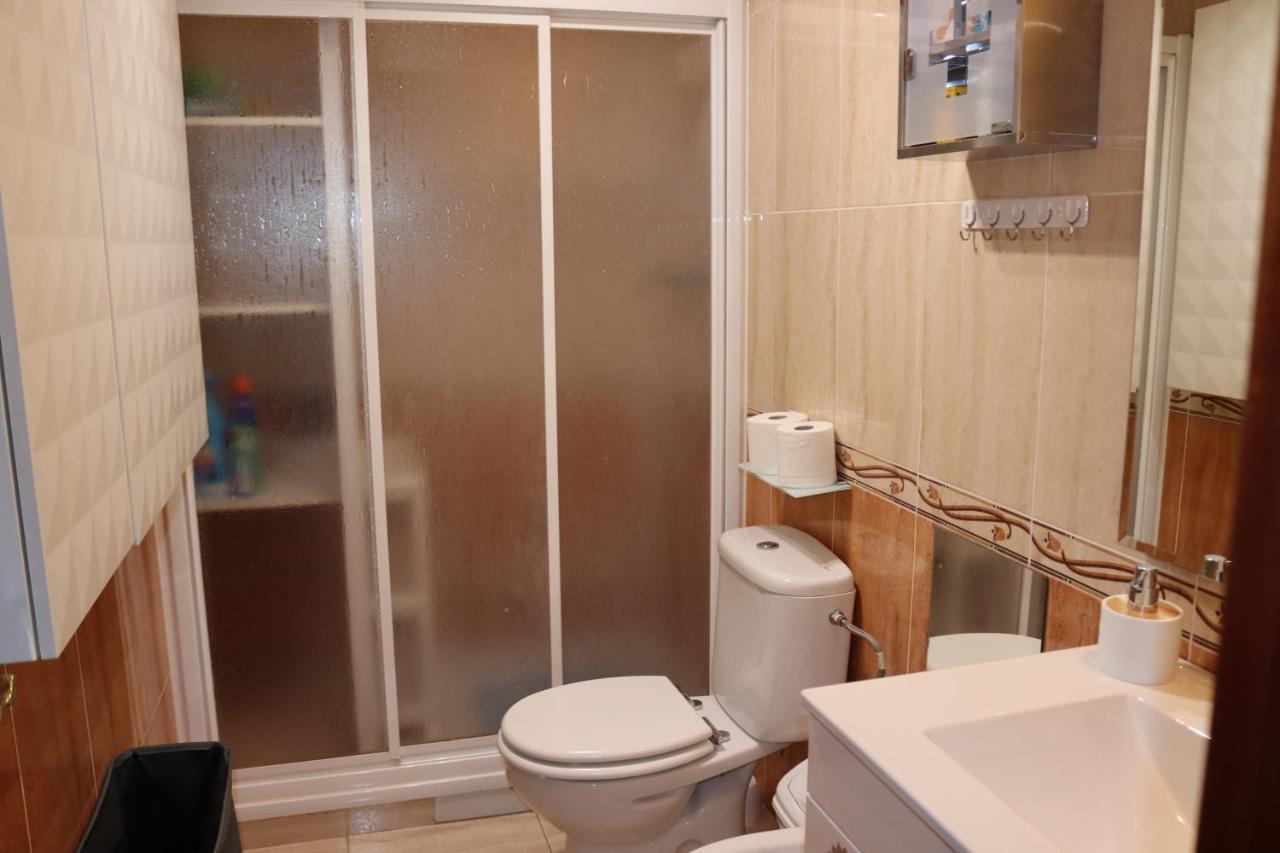 Apartamentos Carihuela Playa, Acogedor, Wifi Y Fibra Optica Torremolinos Bagian luar foto