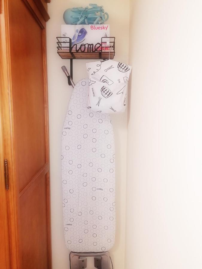Apartamentos Carihuela Playa, Acogedor, Wifi Y Fibra Optica Torremolinos Bagian luar foto